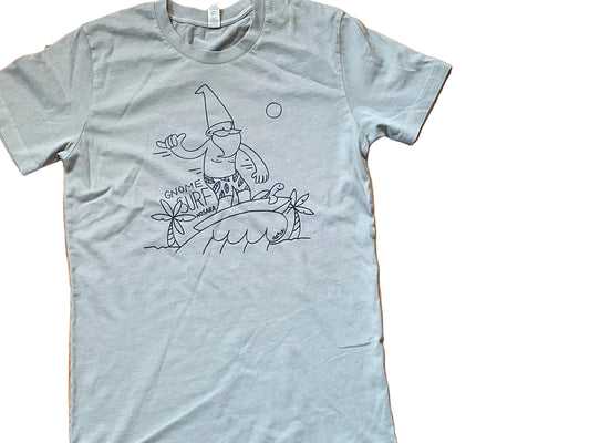 Gnome Sara Gnome Surfing Tshirt